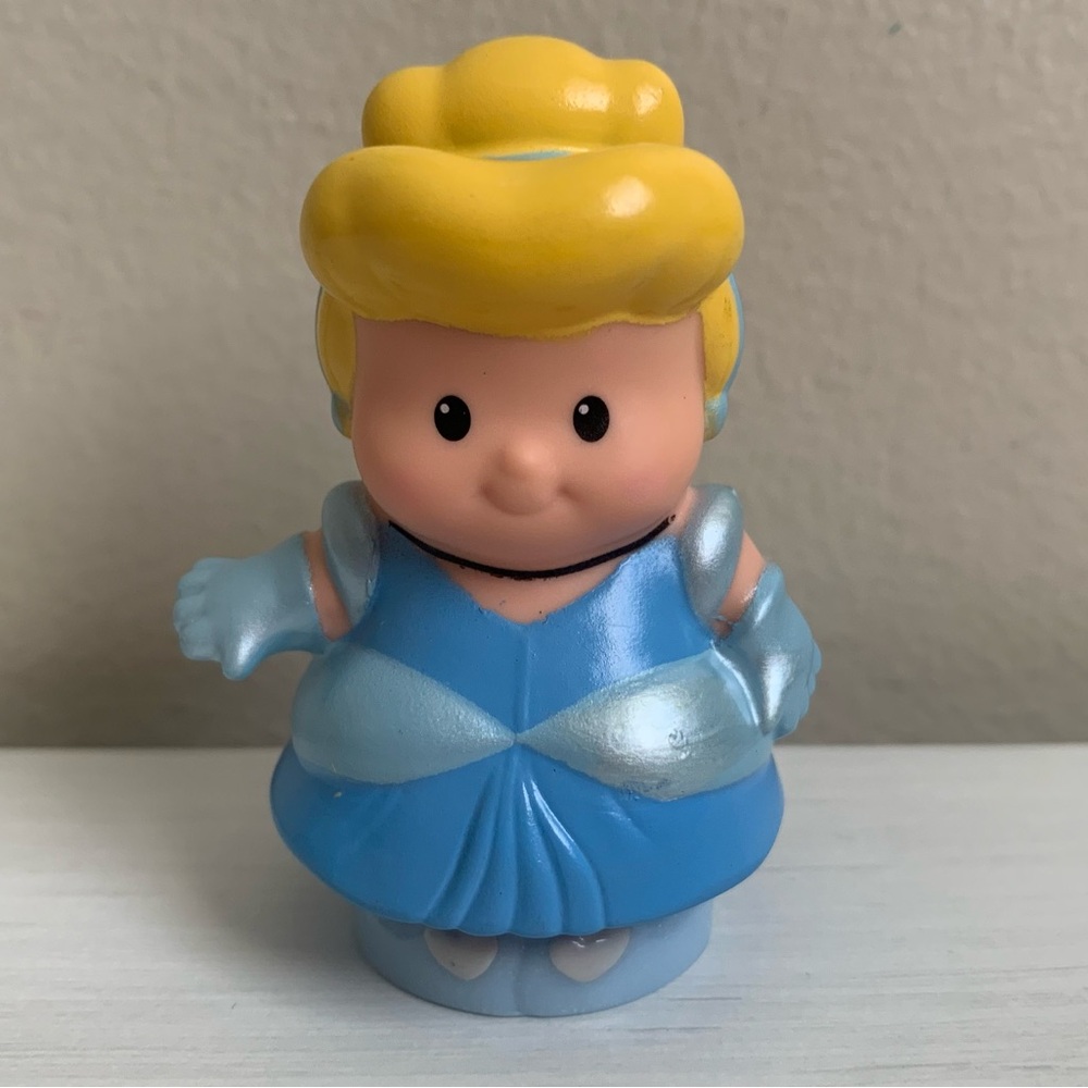 Fisher-Price Little People Disney Princess Cinderella Figure 2012